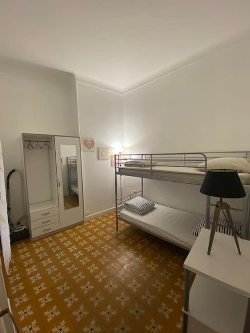 Appartement Proche Plages - Parking Gratuit Menton Kültér fotó